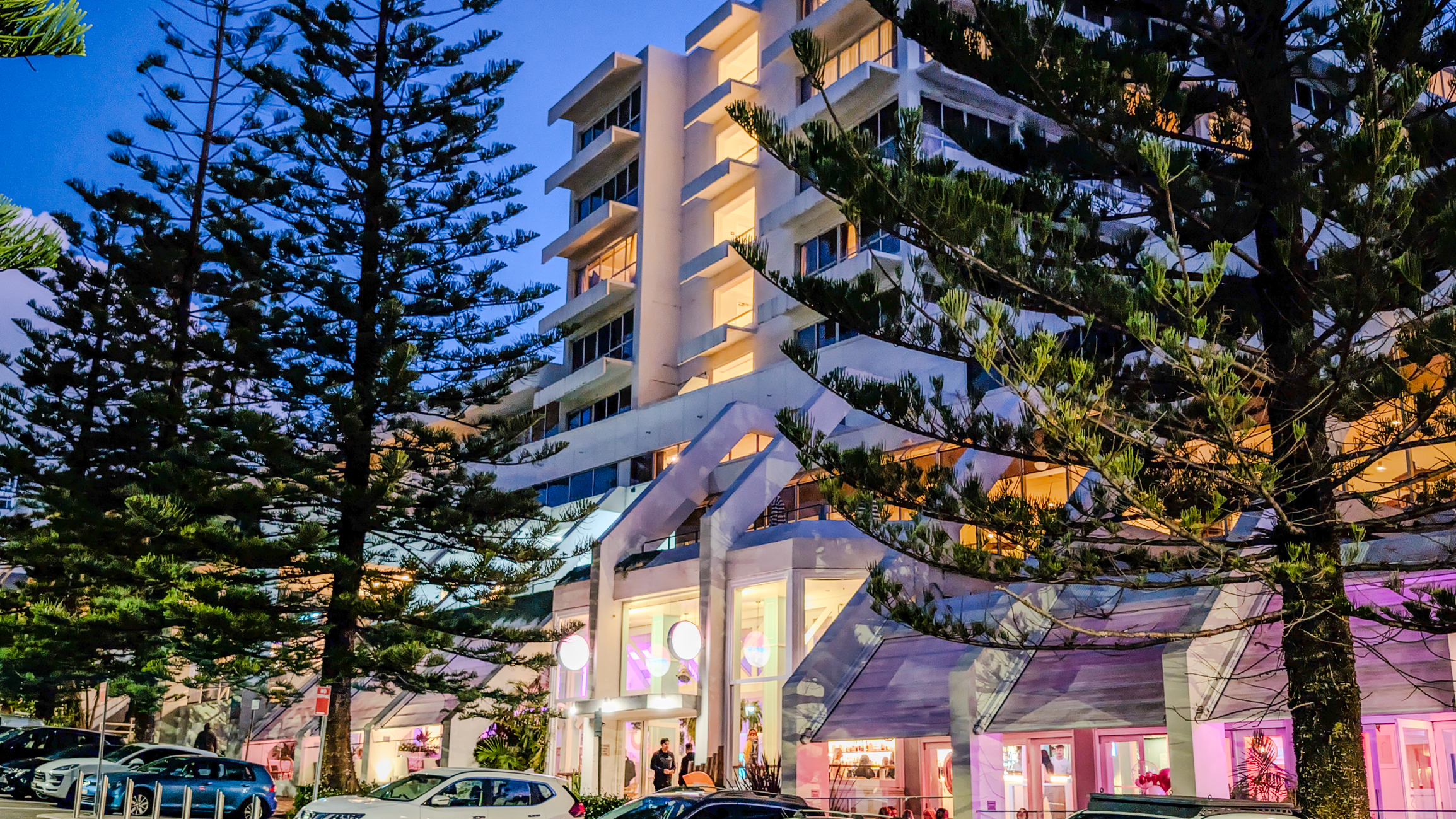 Beachfront apartment buildings at Wollongong