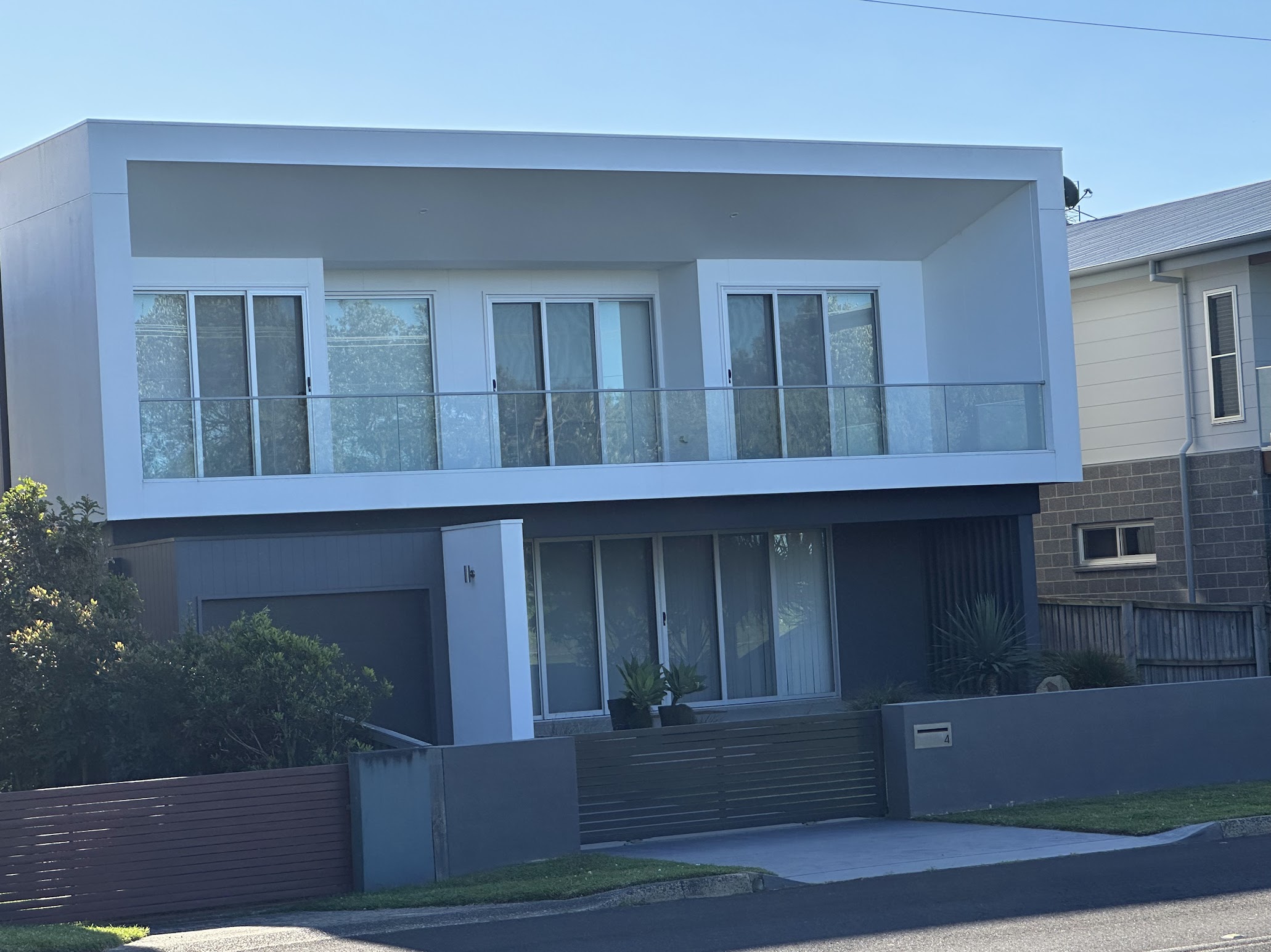 A modern beach house at Gerringong